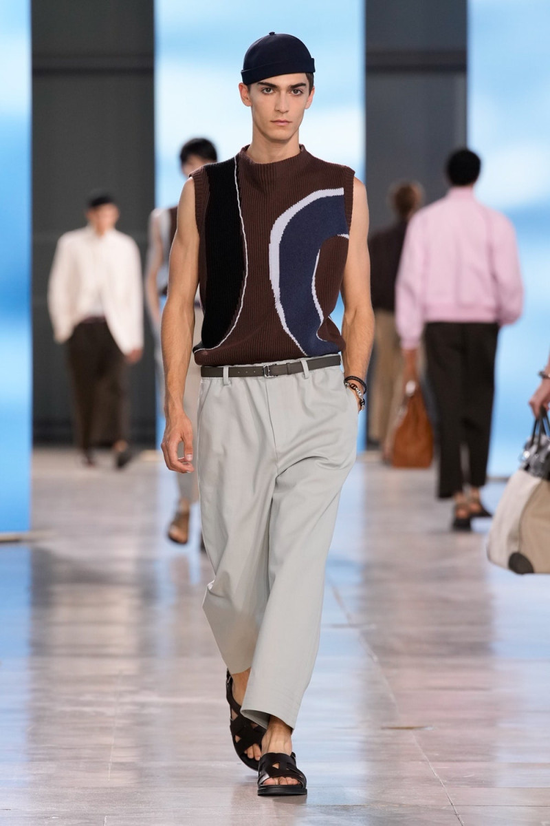 Hermès fashion show for Spring/Summer 2025