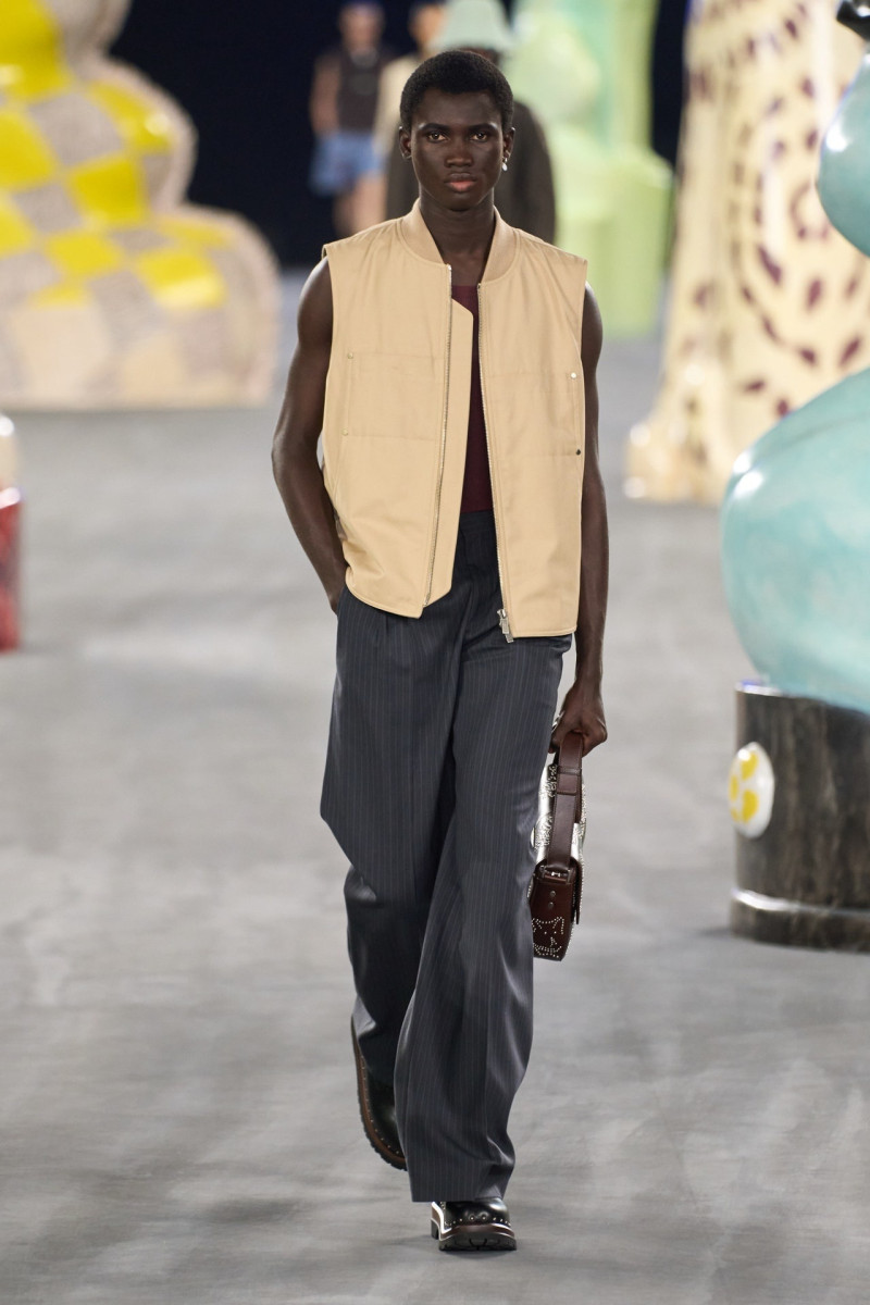 Alexander Acquah featured in  the Dior Homme fashion show for Spring/Summer 2025