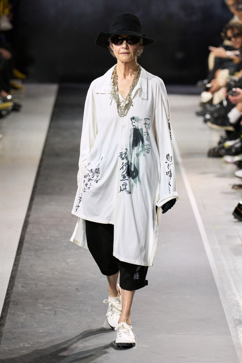 Yohji Yamamoto fashion show for Spring/Summer 2025