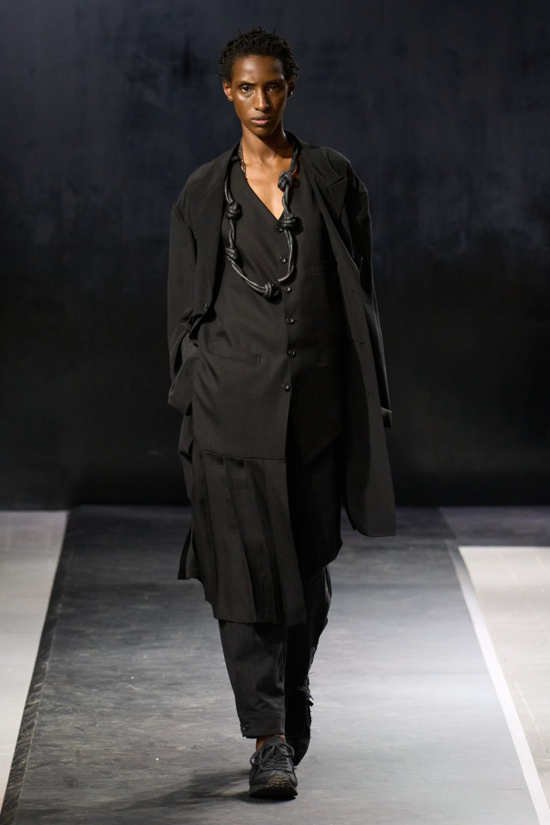 Yohji Yamamoto fashion show for Spring/Summer 2025