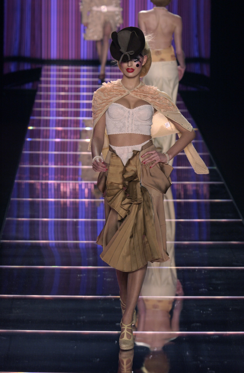 Karolina Kurkova featured in  the John Galliano fashion show for Autumn/Winter 2003