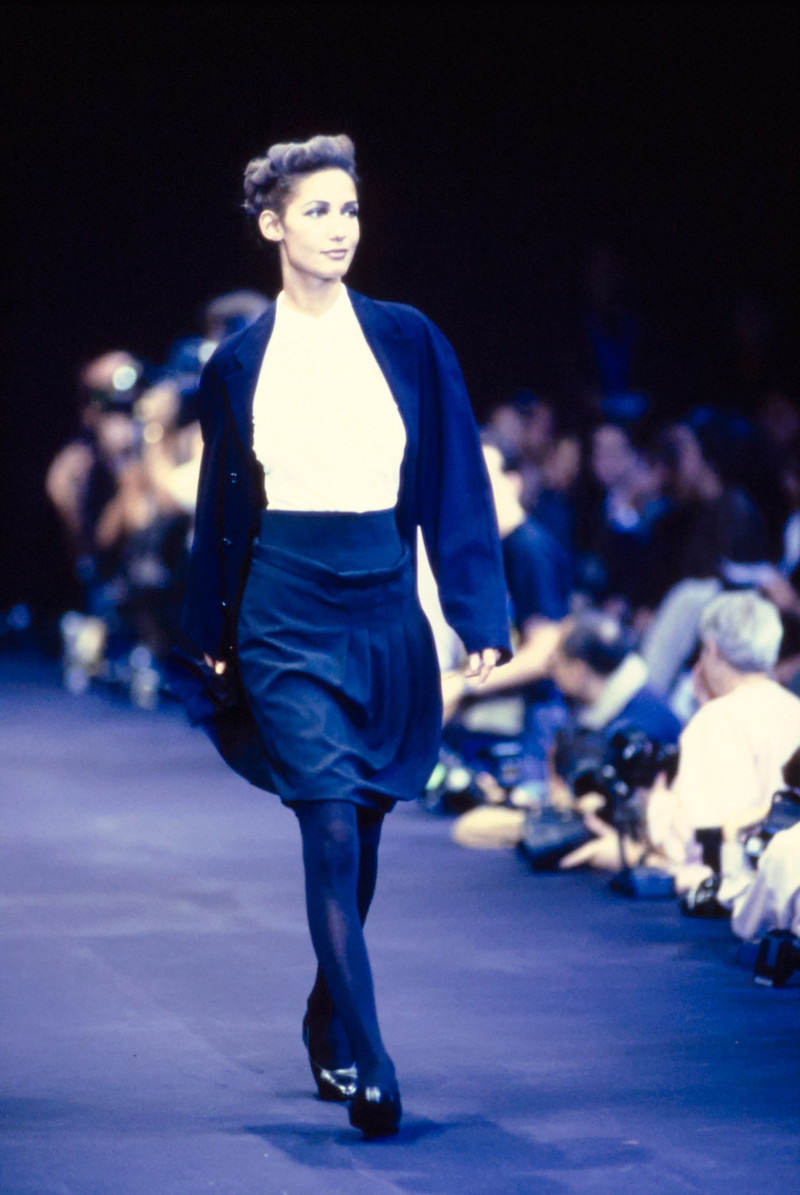 Marpessa Hennink featured in  the Comme Des Garcons fashion show for Spring/Summer 1991