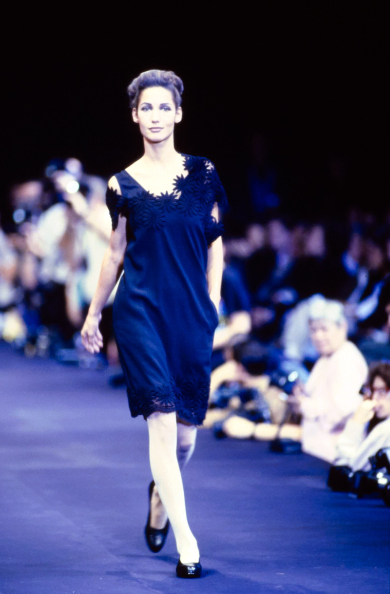 Marpessa Hennink featured in  the Comme Des Garcons fashion show for Spring/Summer 1991