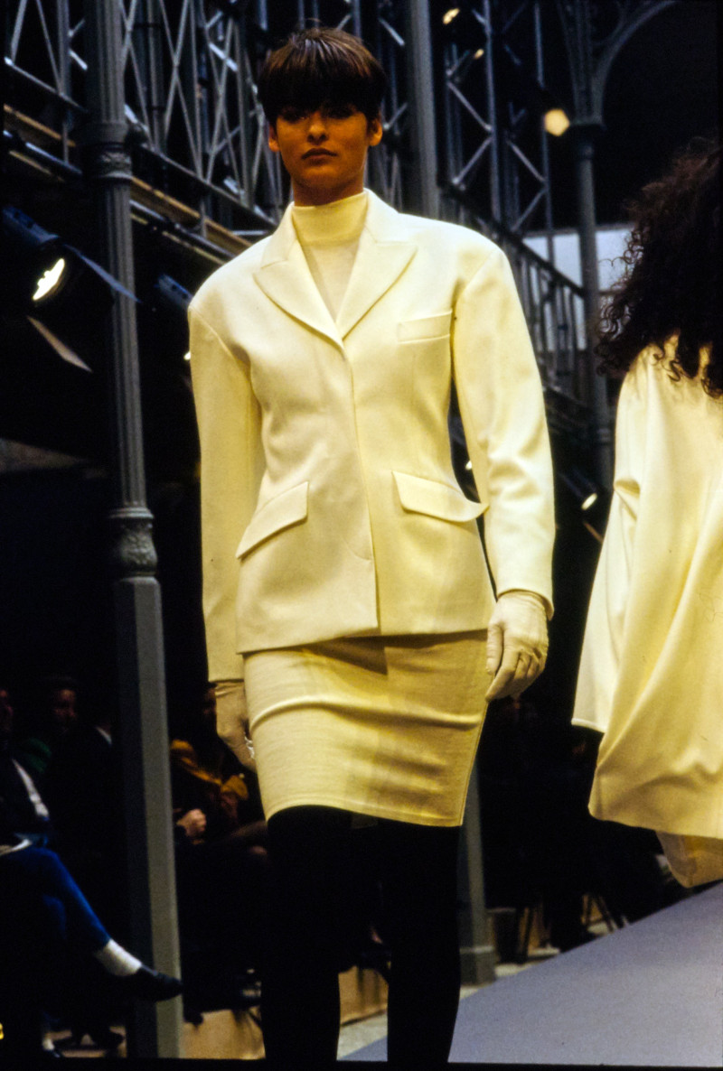 Alaia fashion show for Autumn/Winter 1989