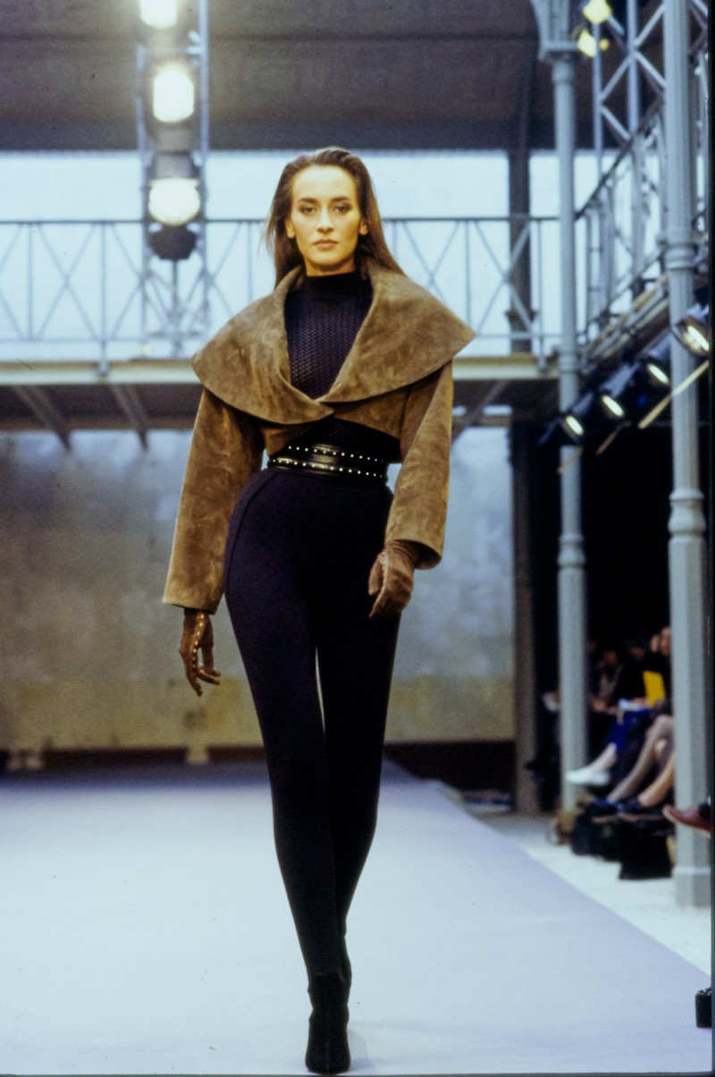 Alaia fashion show for Autumn/Winter 1989