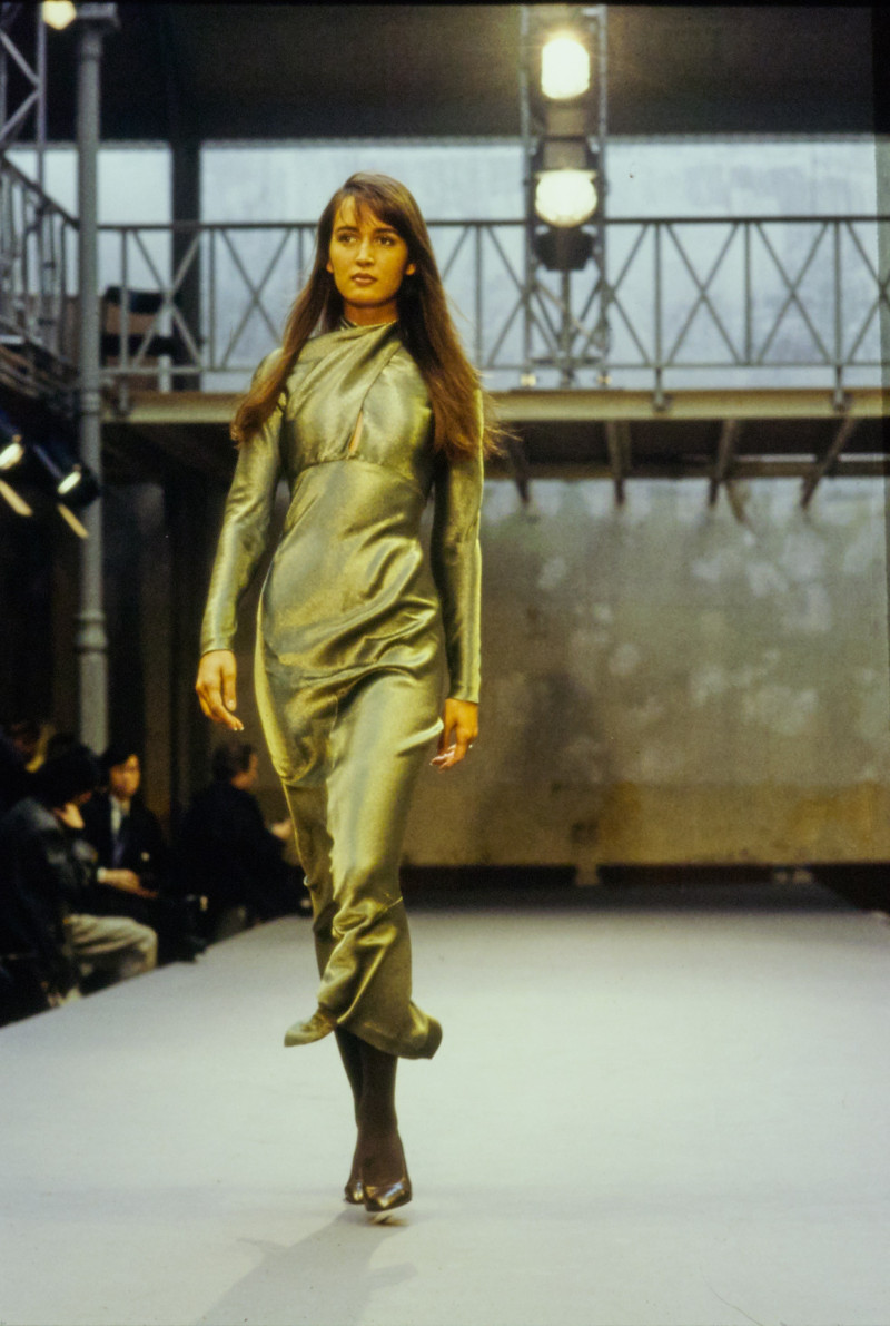 Gail Elliott featured in  the Alaia fashion show for Autumn/Winter 1989
