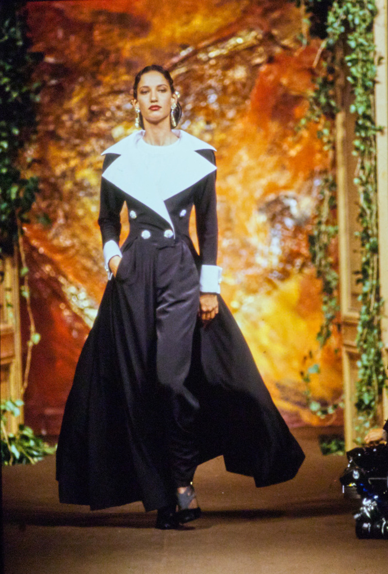 Christian Lacroix fashion show for Autumn/Winter 1988