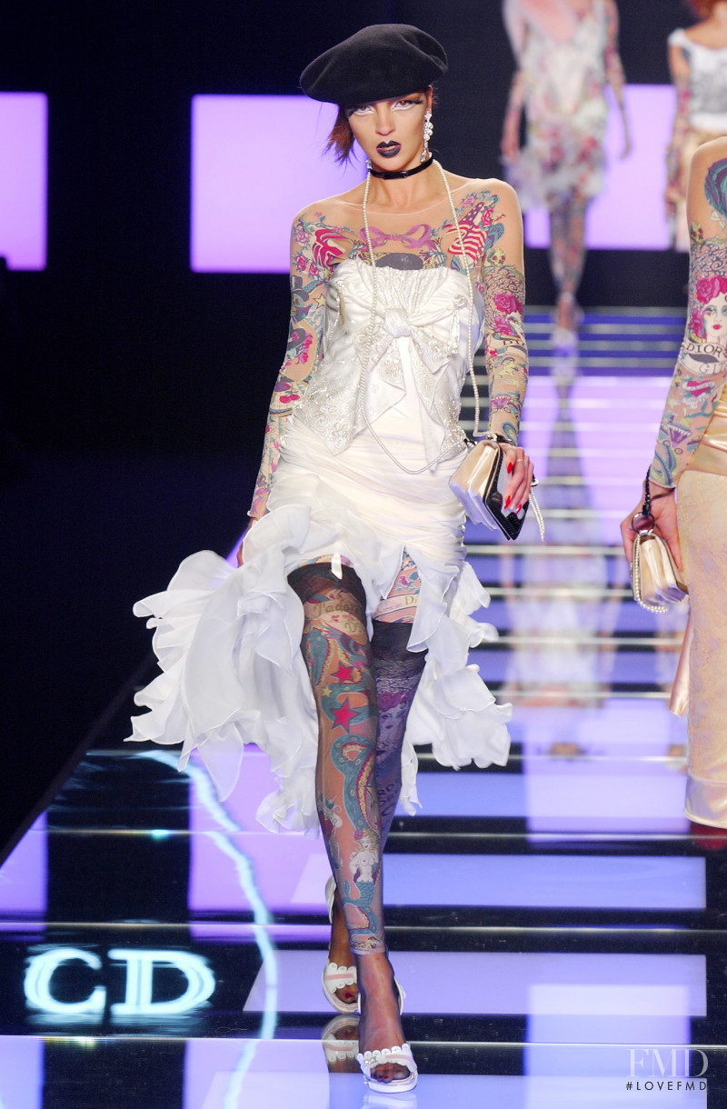 Mariacarla Boscono featured in  the Christian Dior fashion show for Spring/Summer 2004