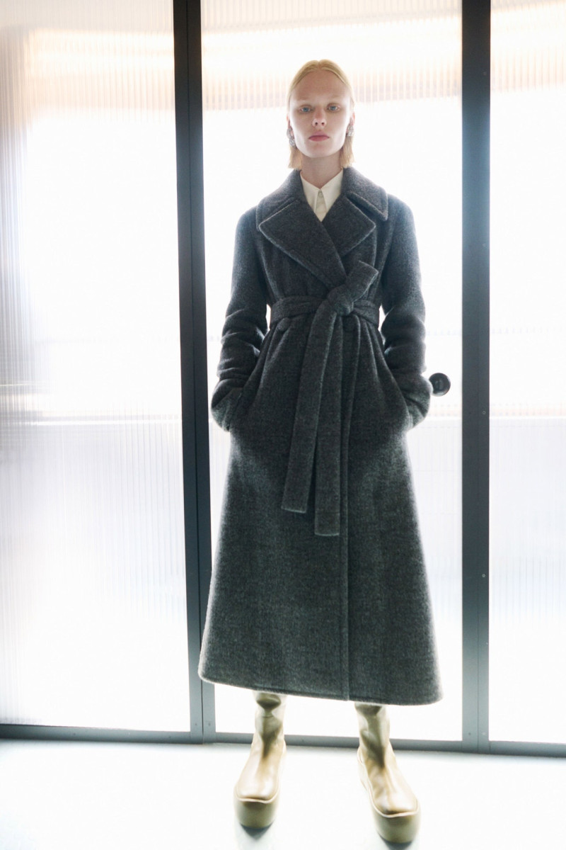 Jil Sander lookbook for Pre-Fall 2024