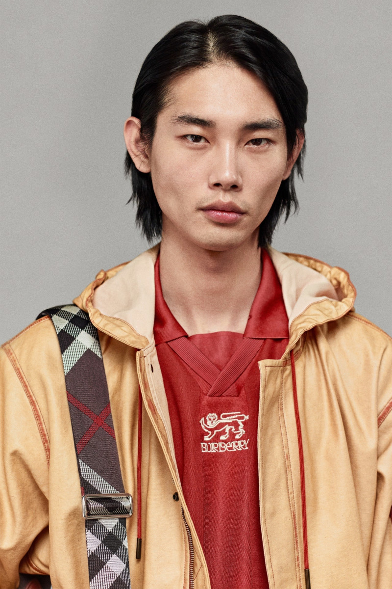 Burberry lookbook for Resort 2025