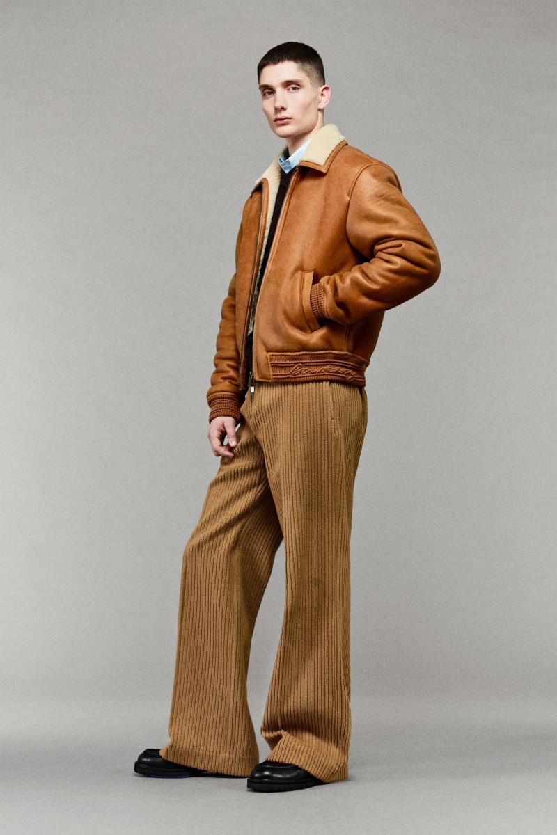 Burberry lookbook for Resort 2025