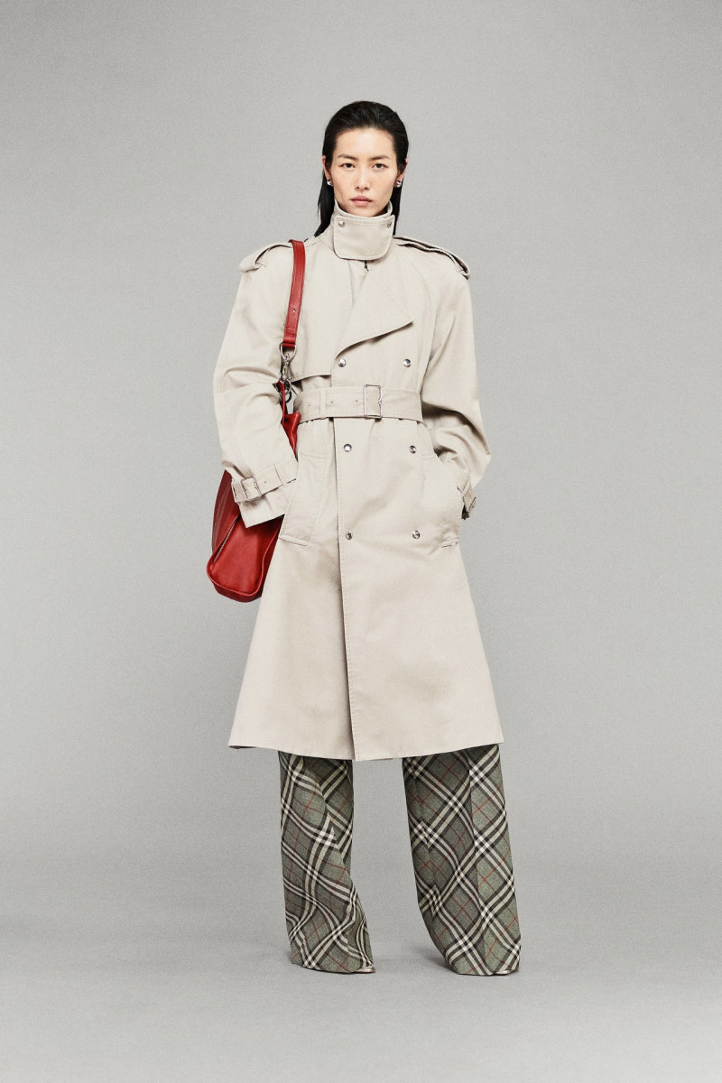 Burberry lookbook for Resort 2025