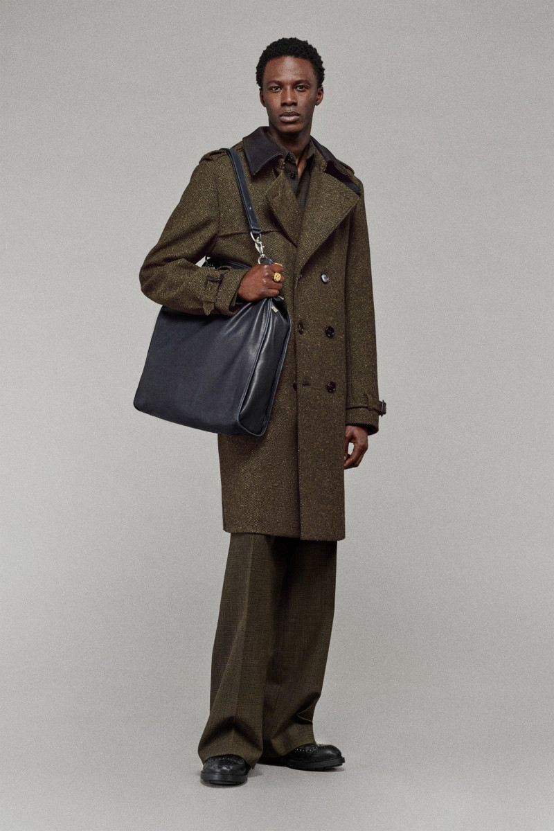 Burberry lookbook for Resort 2025