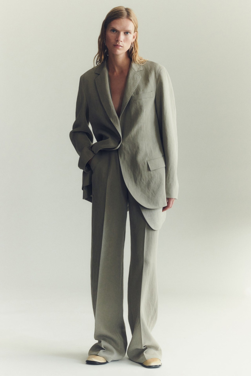 Lafayette 148 New York lookbook for Spring/Summer 2025