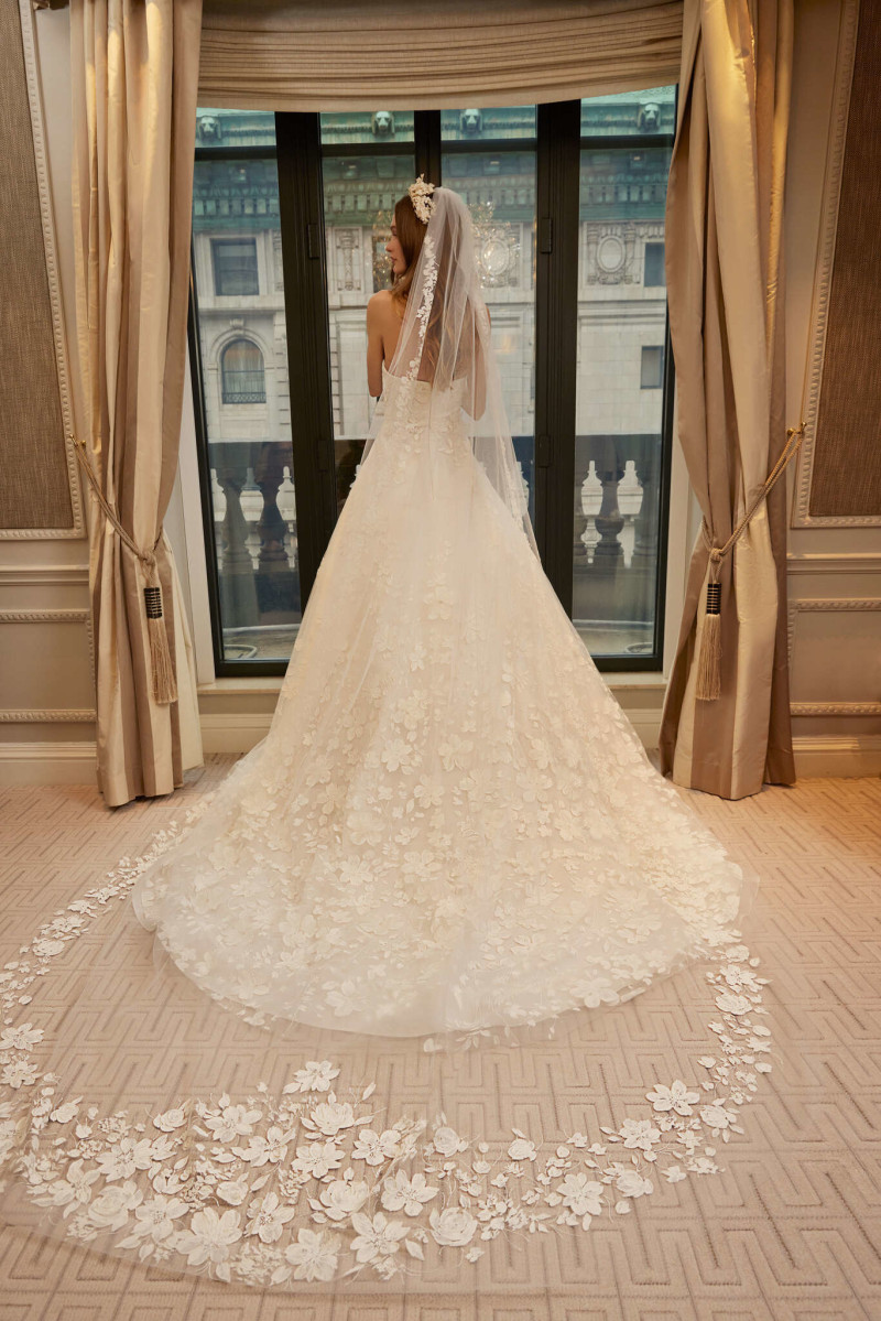 Sareh Nouri Bridal lookbook for Spring 2025