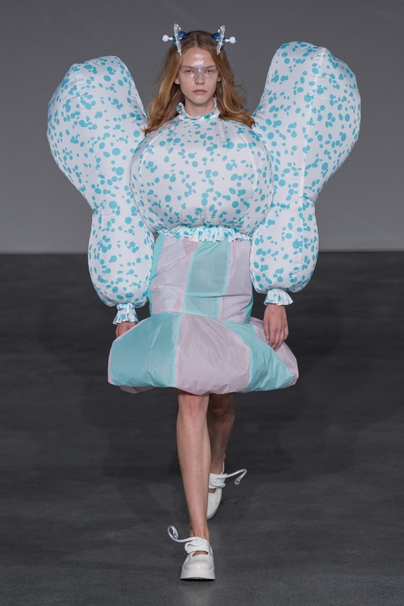 Anrealage fashion show for Spring/Summer 2025