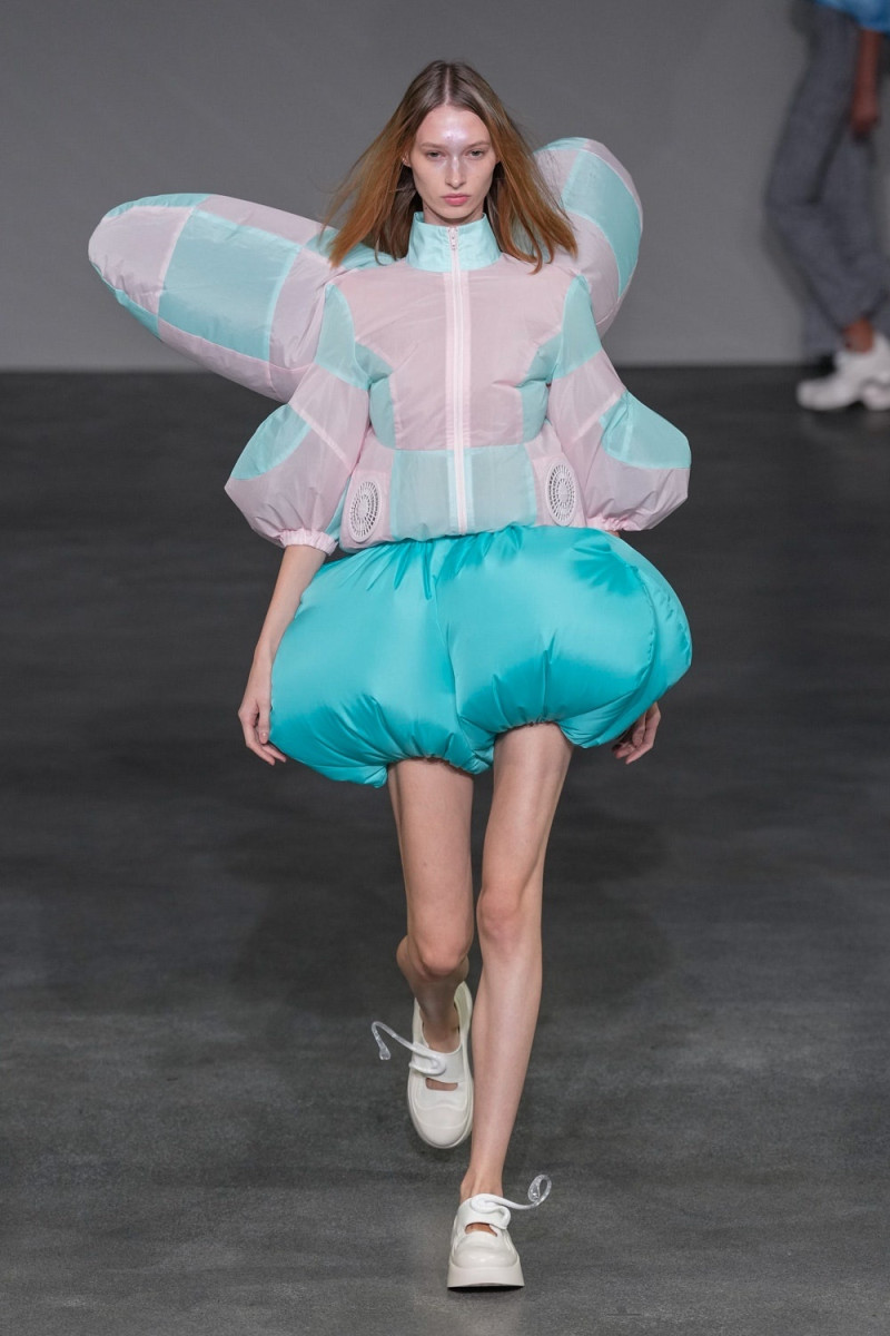 Anrealage fashion show for Spring/Summer 2025