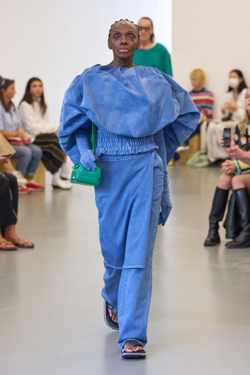 Sunnei fashion show for Spring/Summer 2025