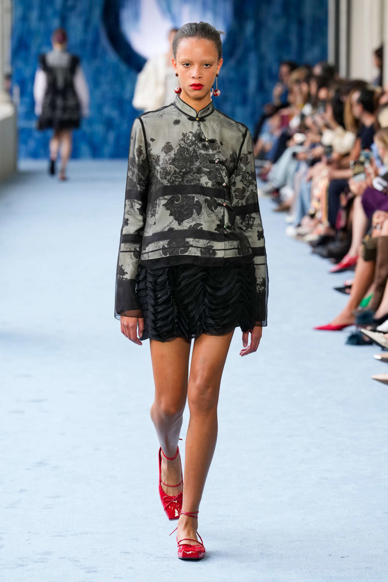 Hui Milano fashion show for Spring/Summer 2025