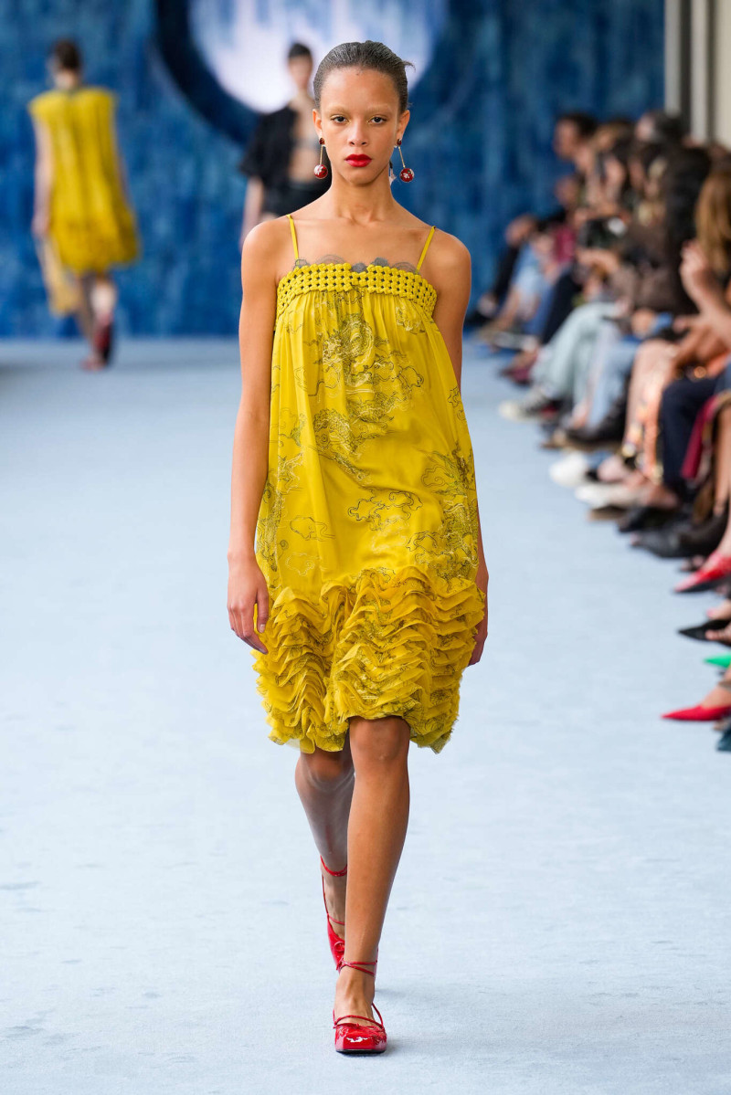 Hui Milano fashion show for Spring/Summer 2025
