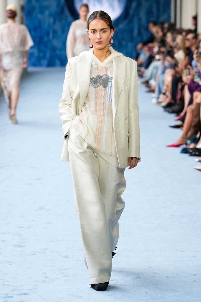 Hui Milano fashion show for Spring/Summer 2025
