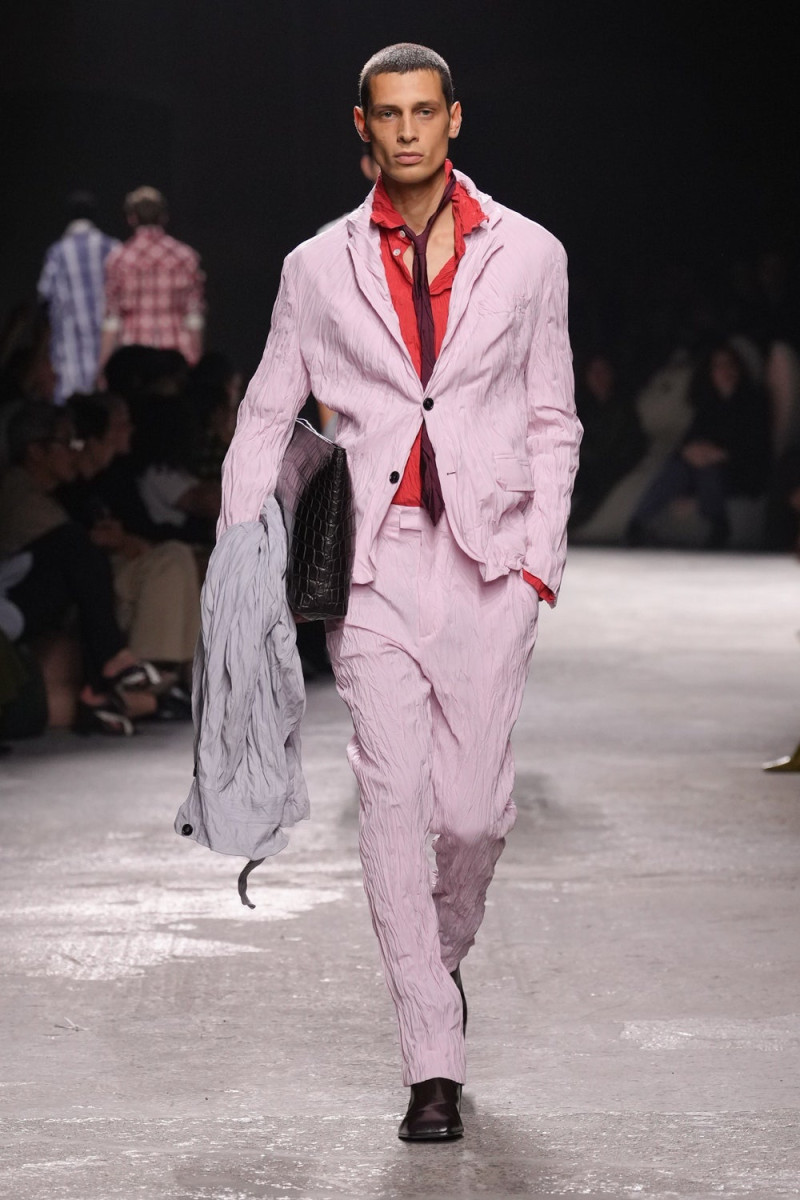 Bottega Veneta fashion show for Spring/Summer 2025