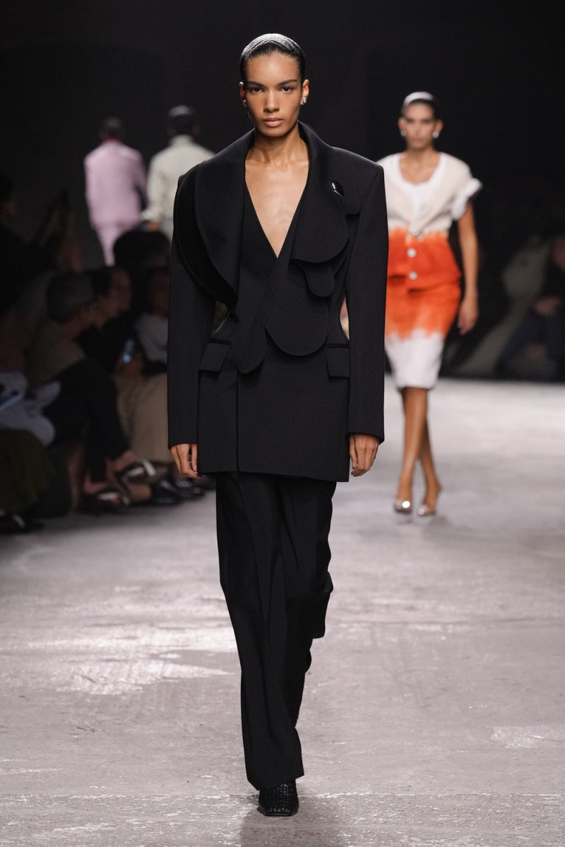 Bottega Veneta fashion show for Spring/Summer 2025