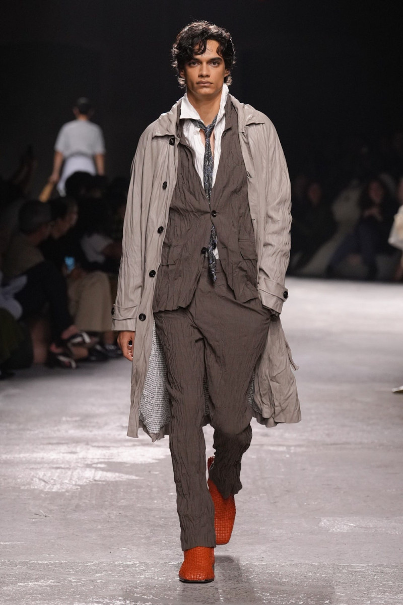 Stefano Scholtens featured in  the Bottega Veneta fashion show for Spring/Summer 2025