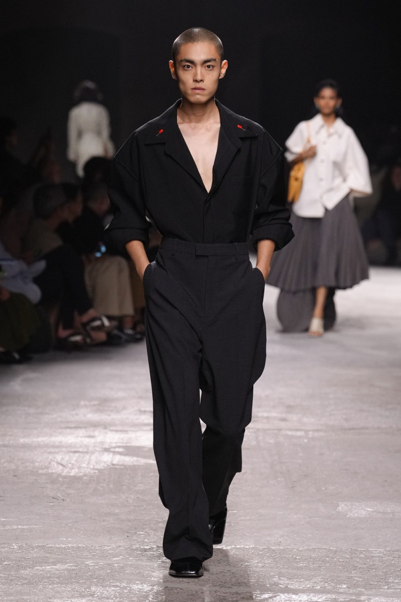 Bottega Veneta fashion show for Spring/Summer 2025