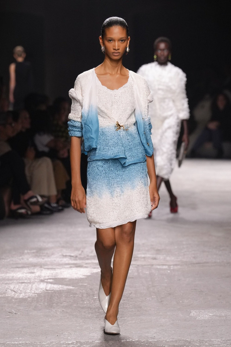 Bottega Veneta fashion show for Spring/Summer 2025