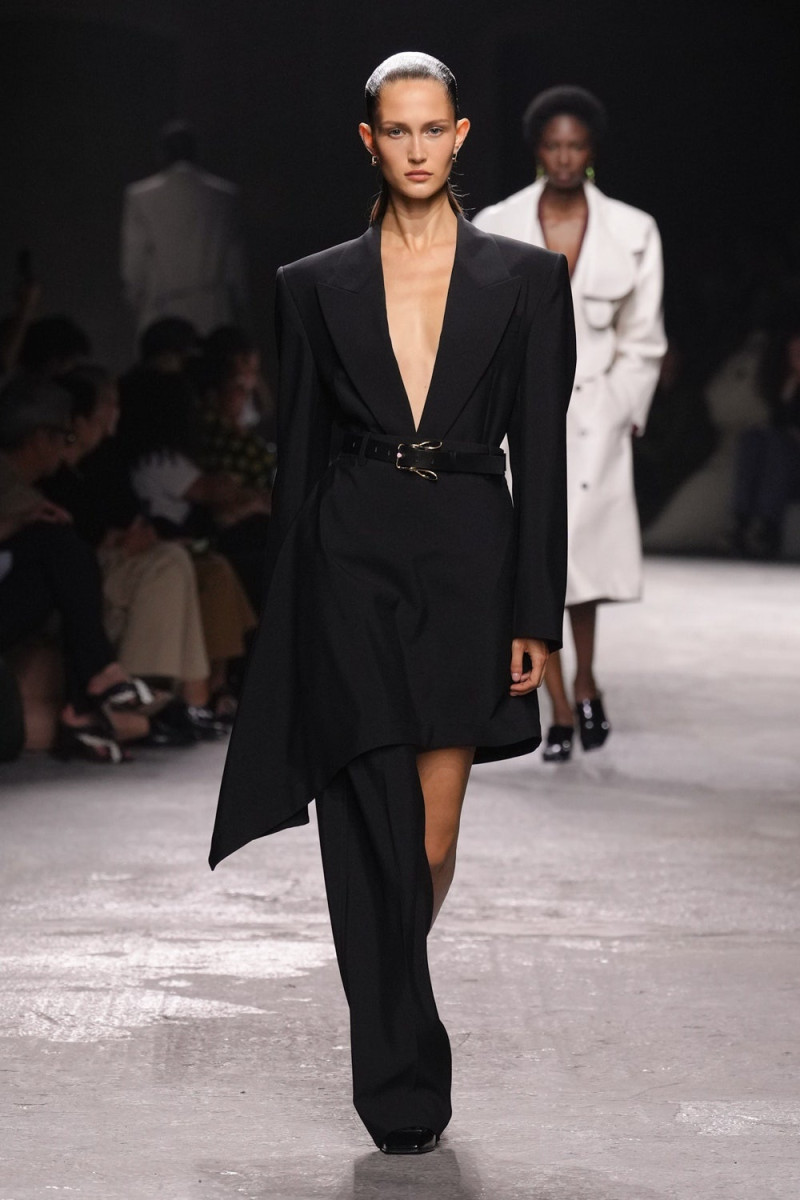 Bottega Veneta fashion show for Spring/Summer 2025