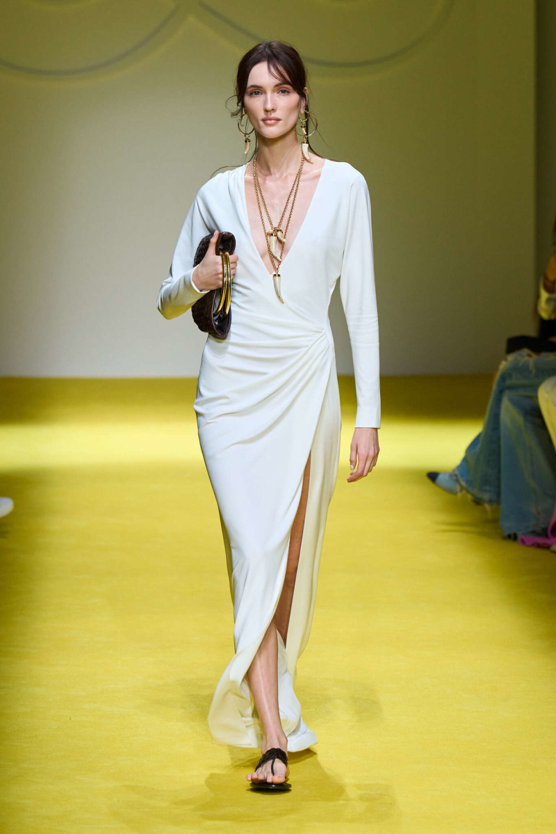 Luisa Spagnoli fashion show for Spring/Summer 2025