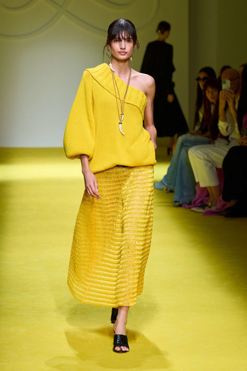 Luisa Spagnoli fashion show for Spring/Summer 2025