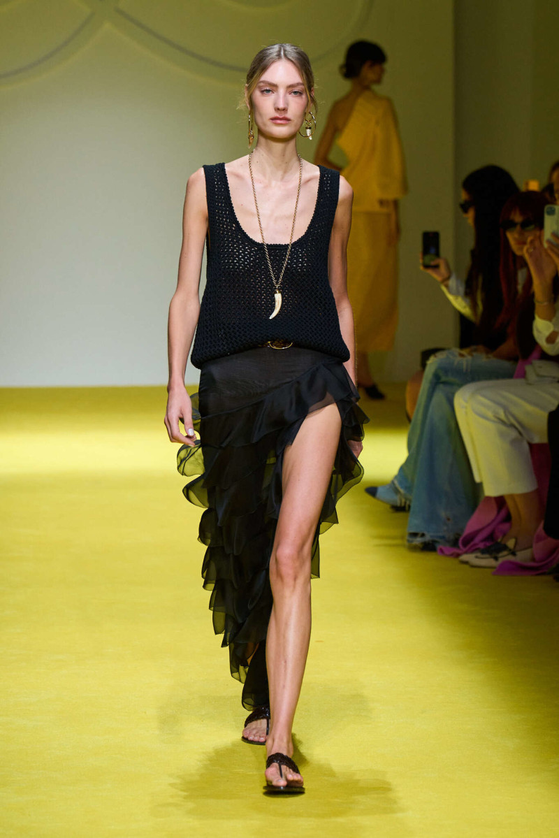 Luisa Spagnoli fashion show for Spring/Summer 2025