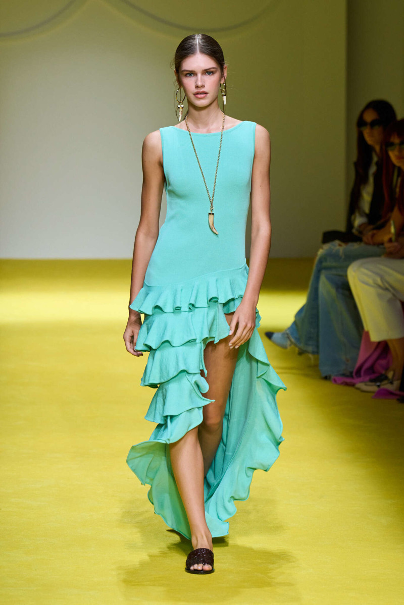 Luisa Spagnoli fashion show for Spring/Summer 2025