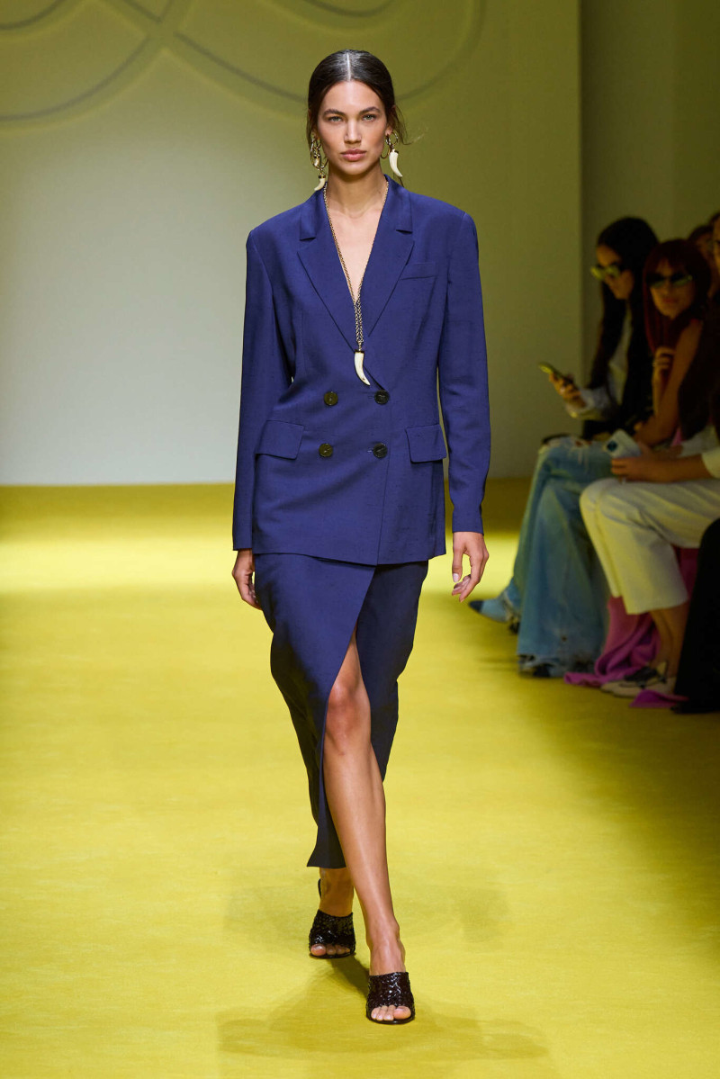 Luisa Spagnoli fashion show for Spring/Summer 2025