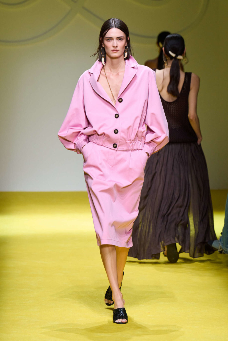 Luisa Spagnoli fashion show for Spring/Summer 2025