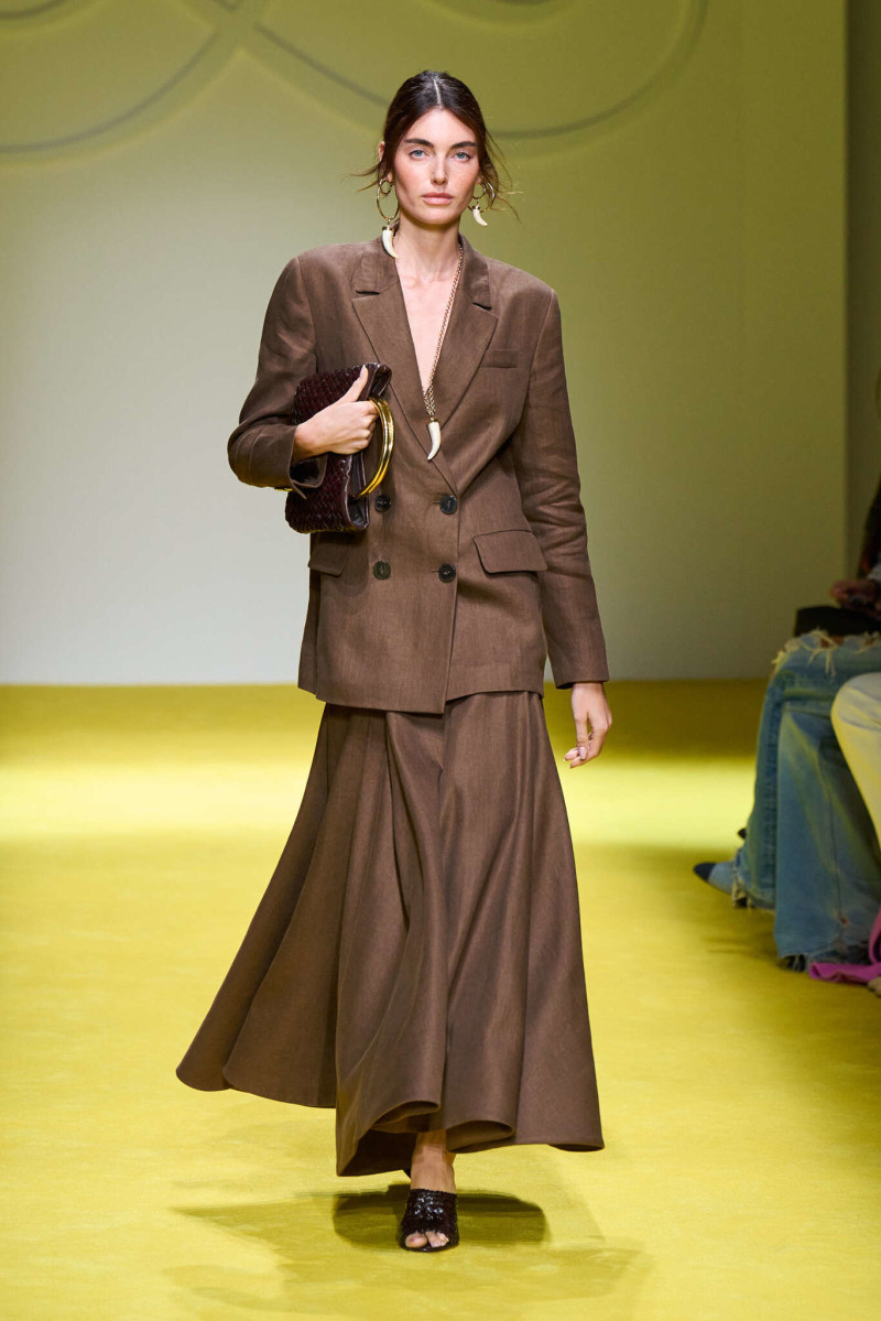 Luisa Spagnoli fashion show for Spring/Summer 2025