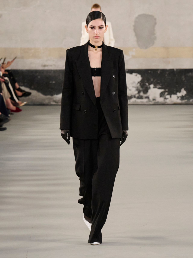 Elisabetta Franchi fashion show for Spring/Summer 2025