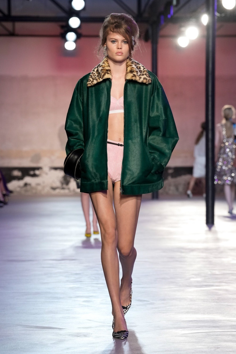 N° 21 fashion show for Spring/Summer 2025