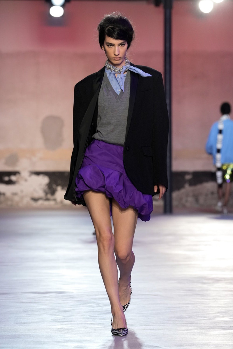 N° 21 fashion show for Spring/Summer 2025