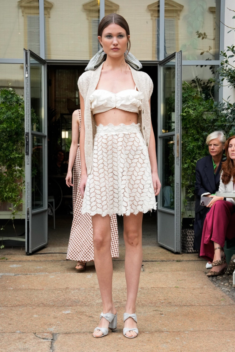 Luisa Beccaria fashion show for Spring/Summer 2025