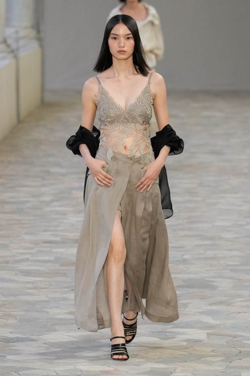 Alberta Ferretti fashion show for Spring/Summer 2025