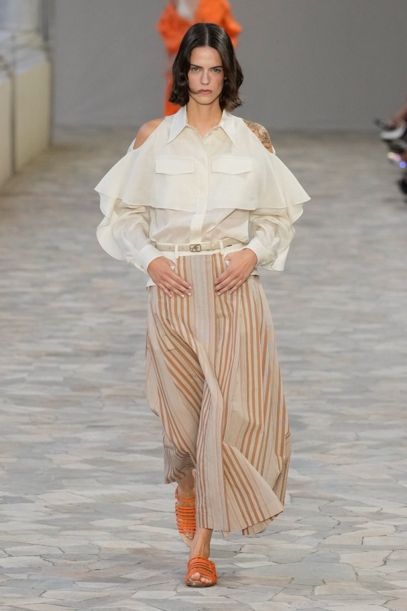 Alberta Ferretti fashion show for Spring/Summer 2025