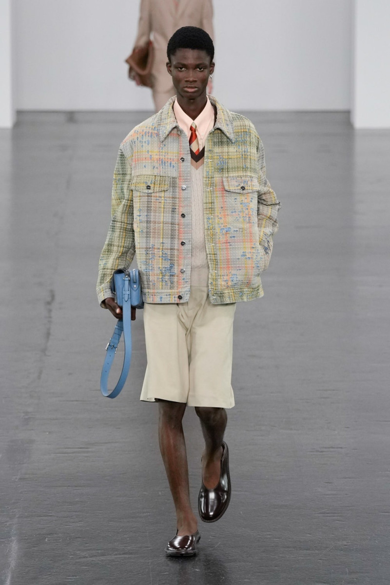 Fendi fashion show for Spring/Summer 2025