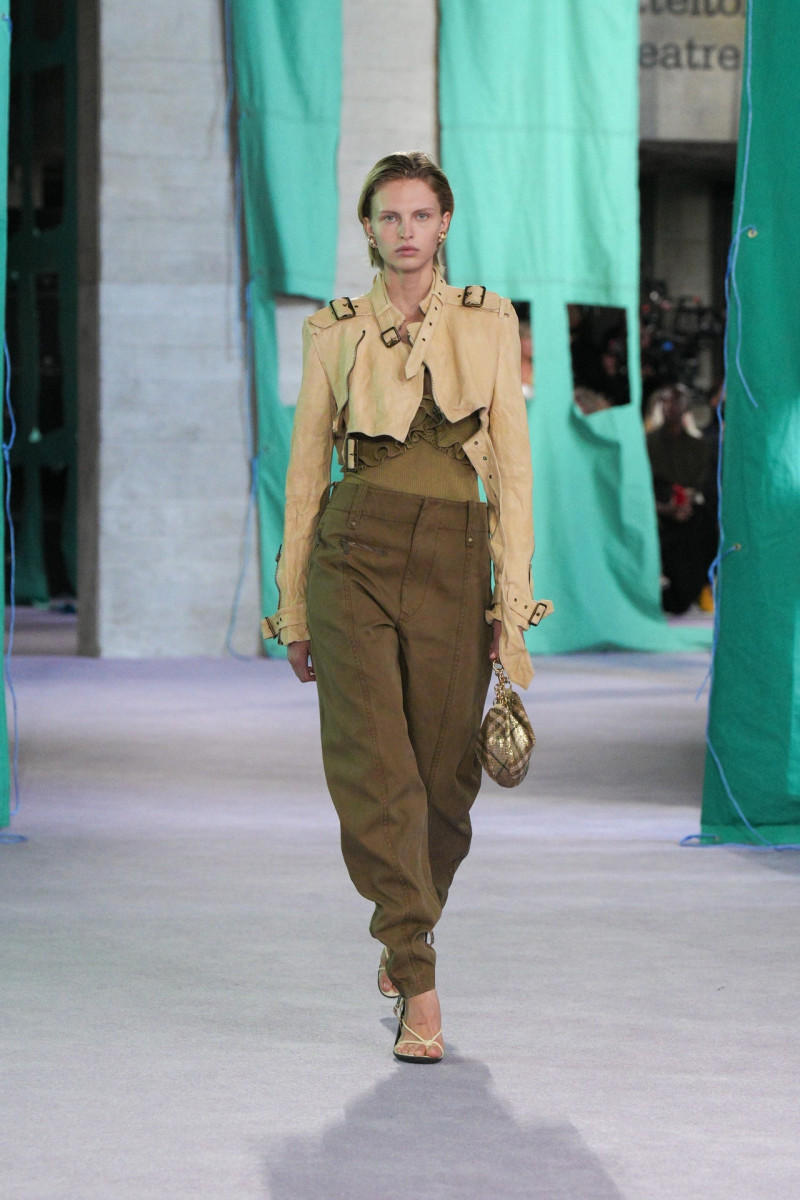 Burberry fashion show for Spring/Summer 2025