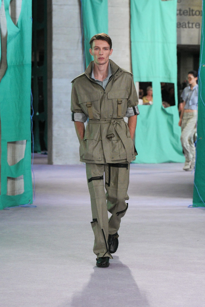 Burberry fashion show for Spring/Summer 2025