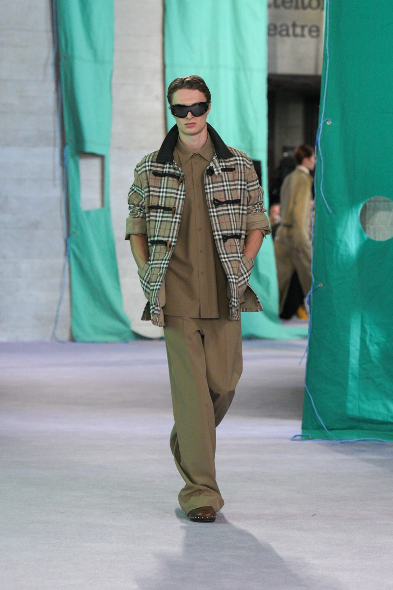 Burberry fashion show for Spring/Summer 2025