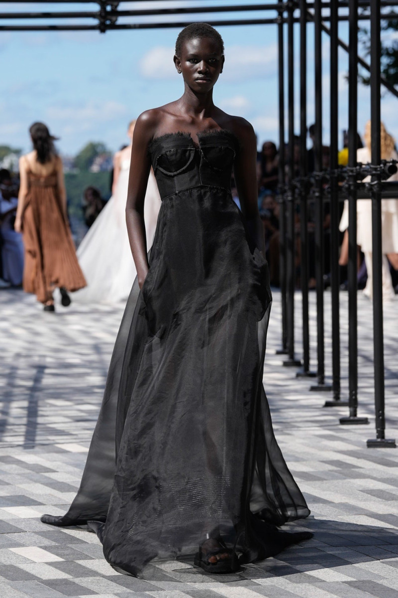 Jason Wu fashion show for Spring/Summer 2025