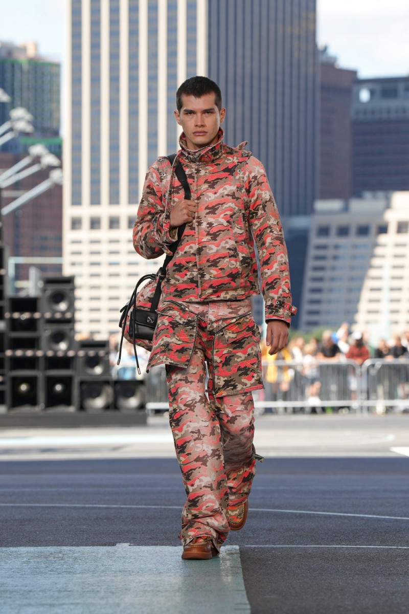 Alfredo Diaz featured in  the Off-White fashion show for Spring/Summer 2025